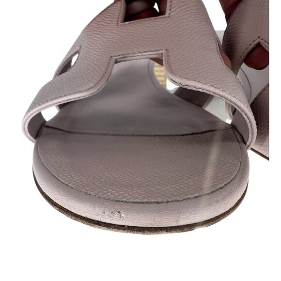 Hermès Oasis H Logo Slides in Light Pink - Picture 8 of 16